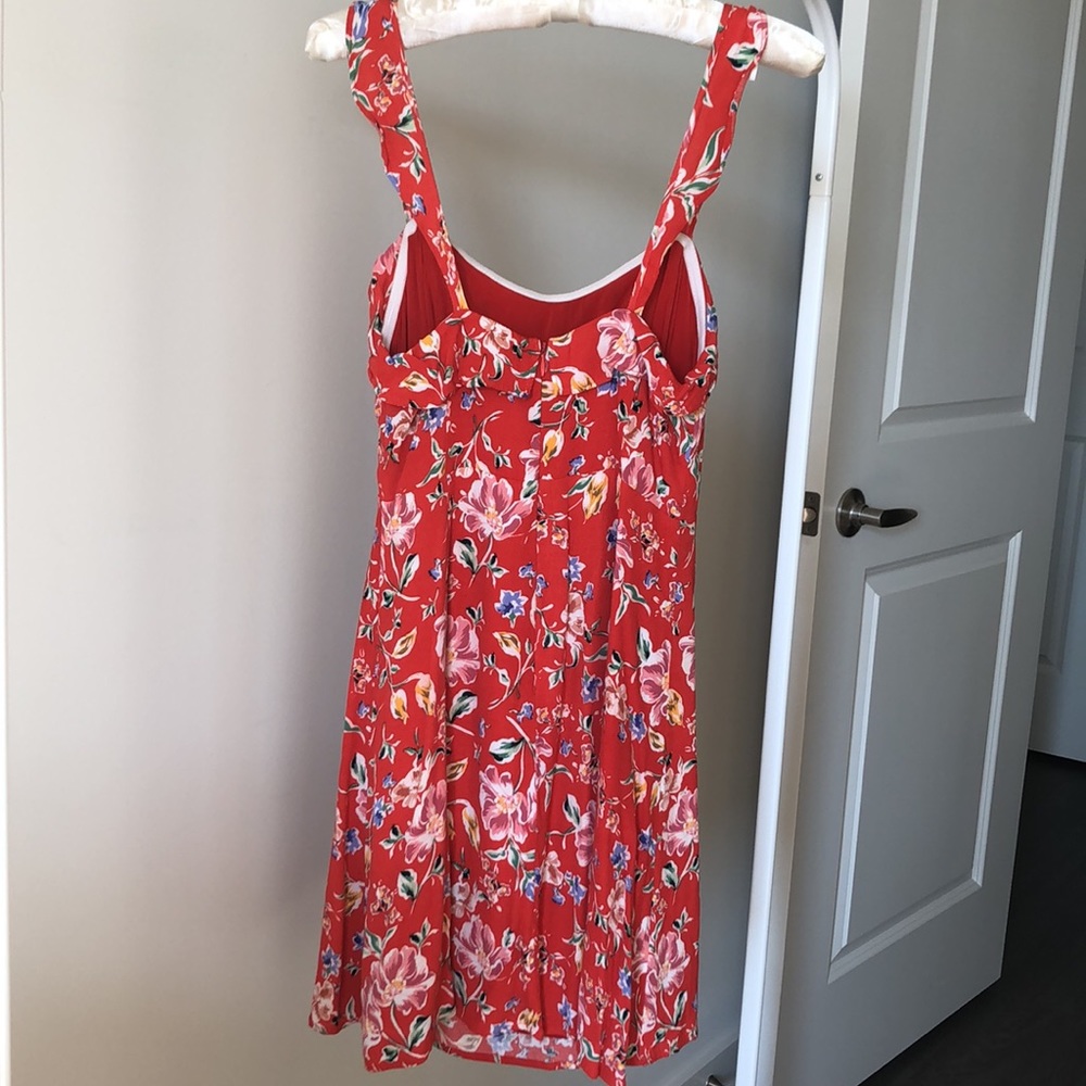 ASTR The Label Red Ruffle Floral Mini Dress S - Picture 4 of 12